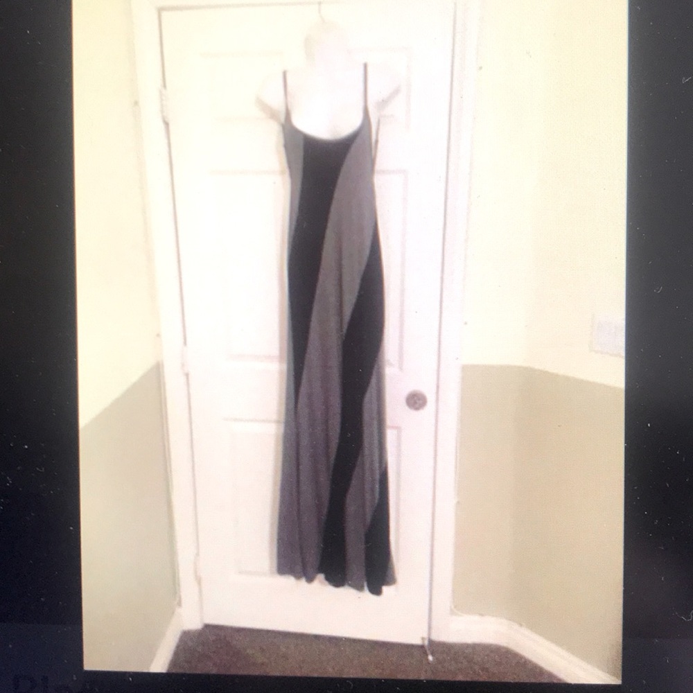 Forever 21 Long Grey and Blk Maxi Dress New